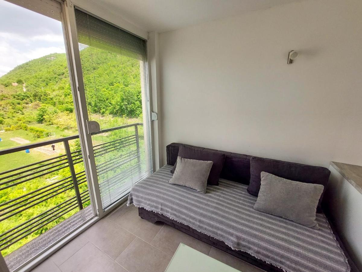 Apartment Ema โอครีด ภายนอก รูปภาพ