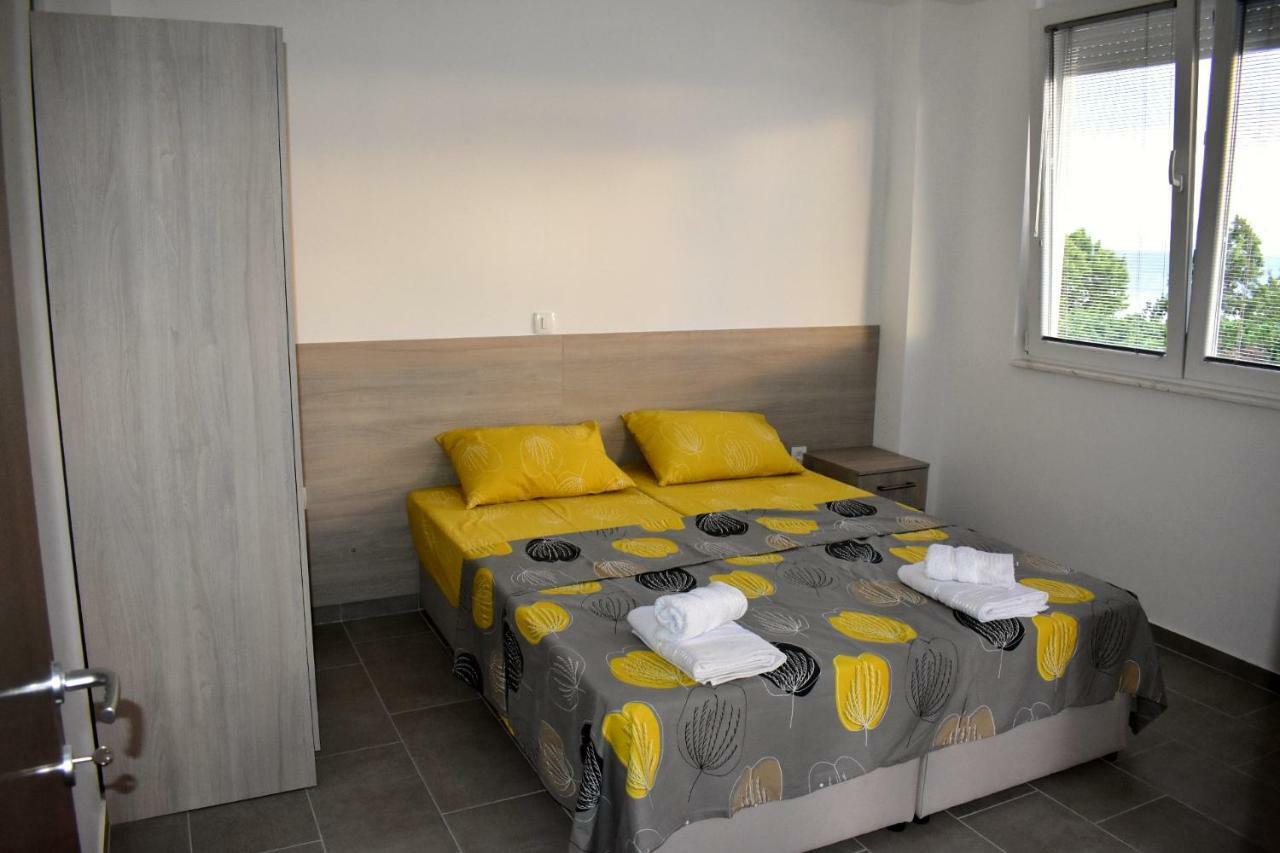Apartment Ema โอครีด ภายนอก รูปภาพ